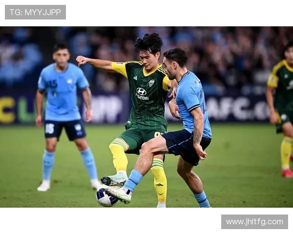 全北现代2-0大邱FC 黄载元乌龙送礼奥罗伯破门暂时领先 全北现代2-0大邱FC 黄载元乌龙送礼奥罗伯破门暂时领先